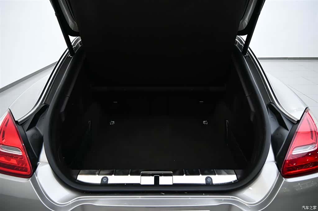 Porsche Panamera, 2010 30