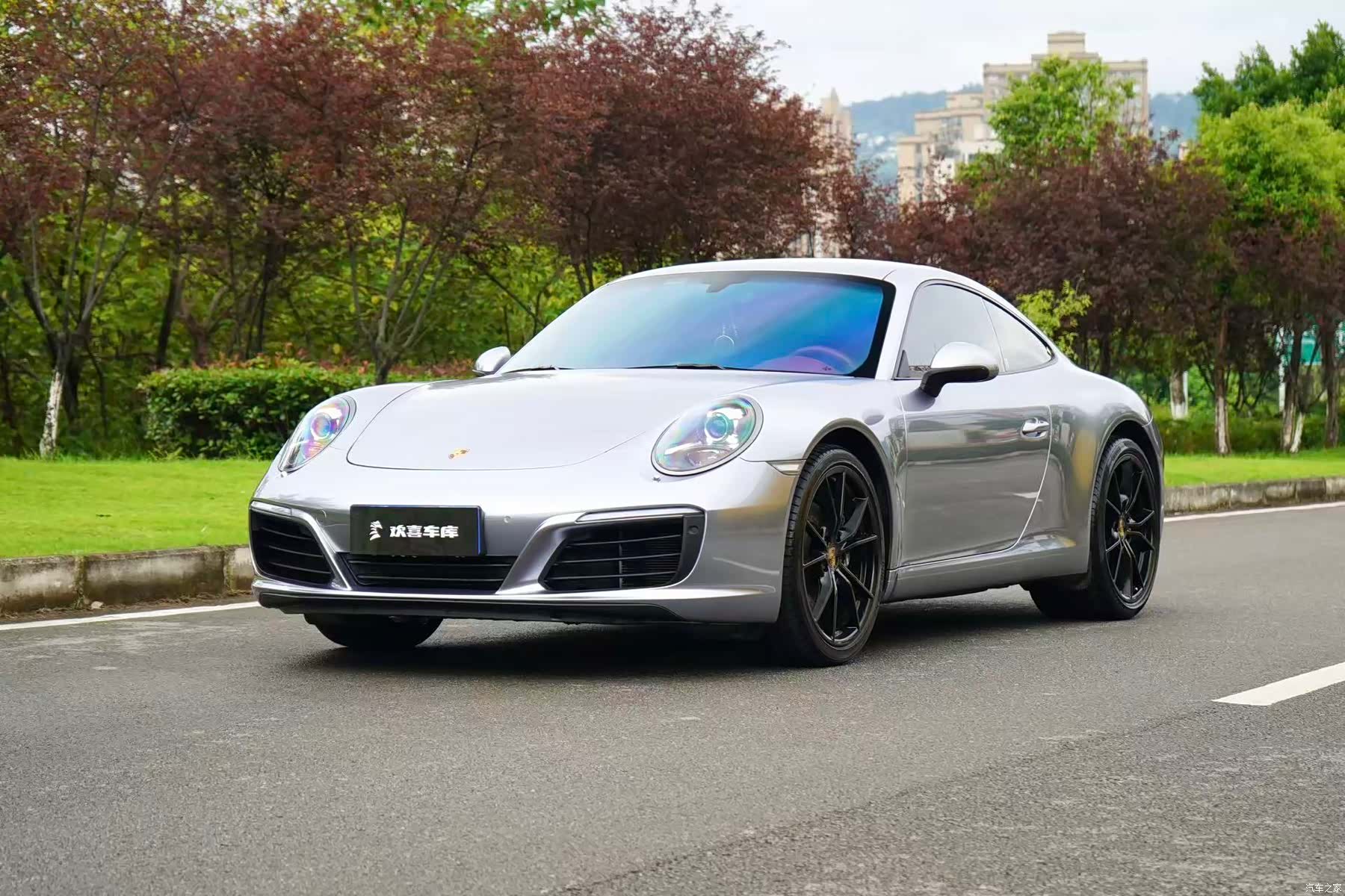 Porsche 911, 2017 1
