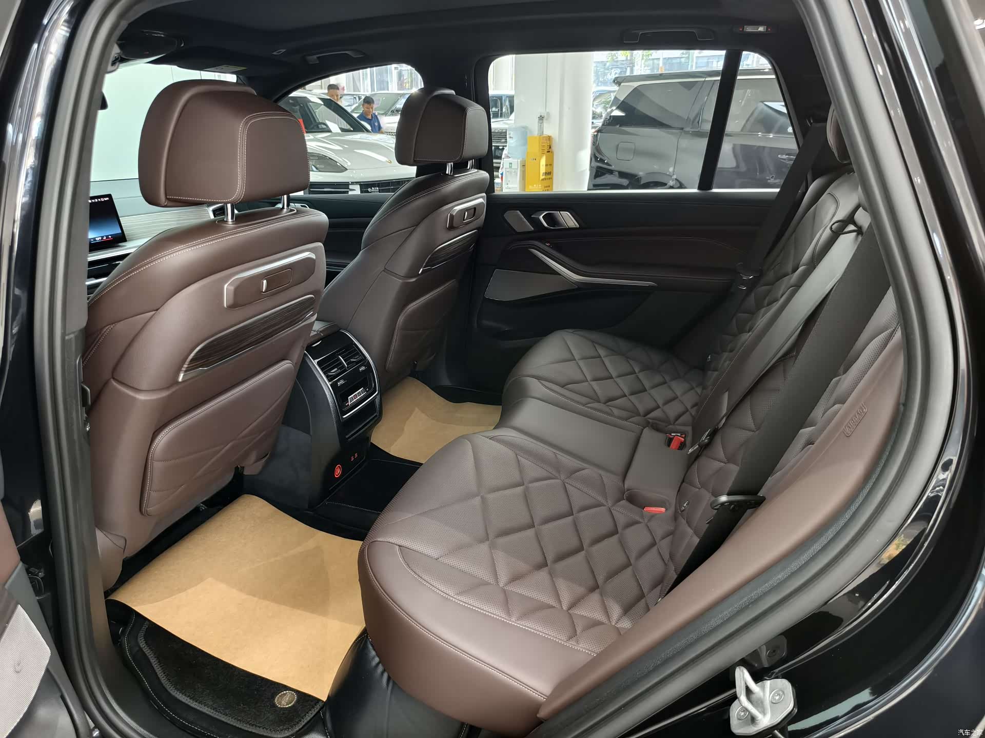 BMW X5, 2024 6