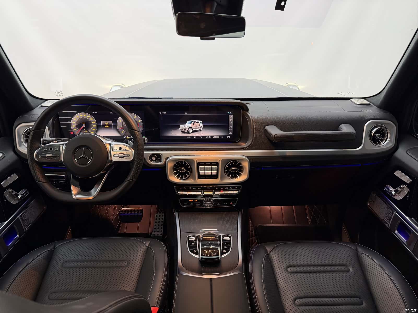 Mercedes-Benz G-Class, 2024 12