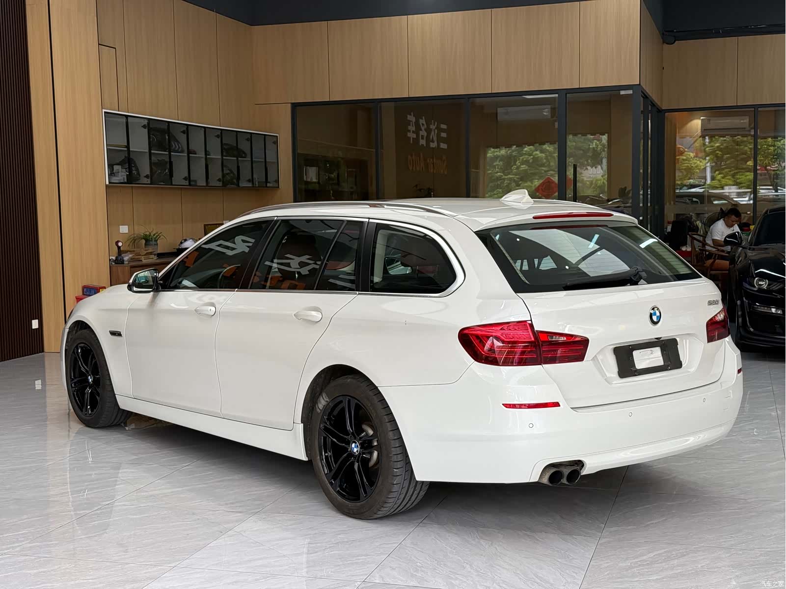 BMW 5 Series, 2014 4
