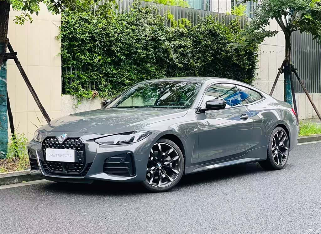 BMW 4 Series, 2026 1