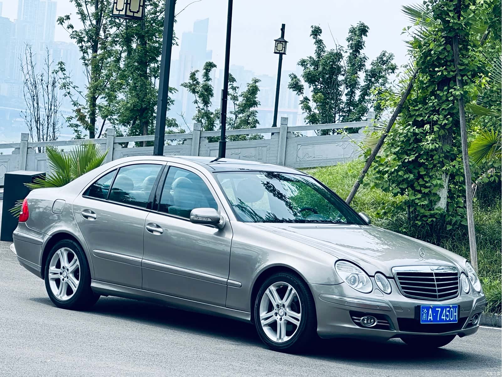 Mercedes-Benz E-Class, 2008 4
