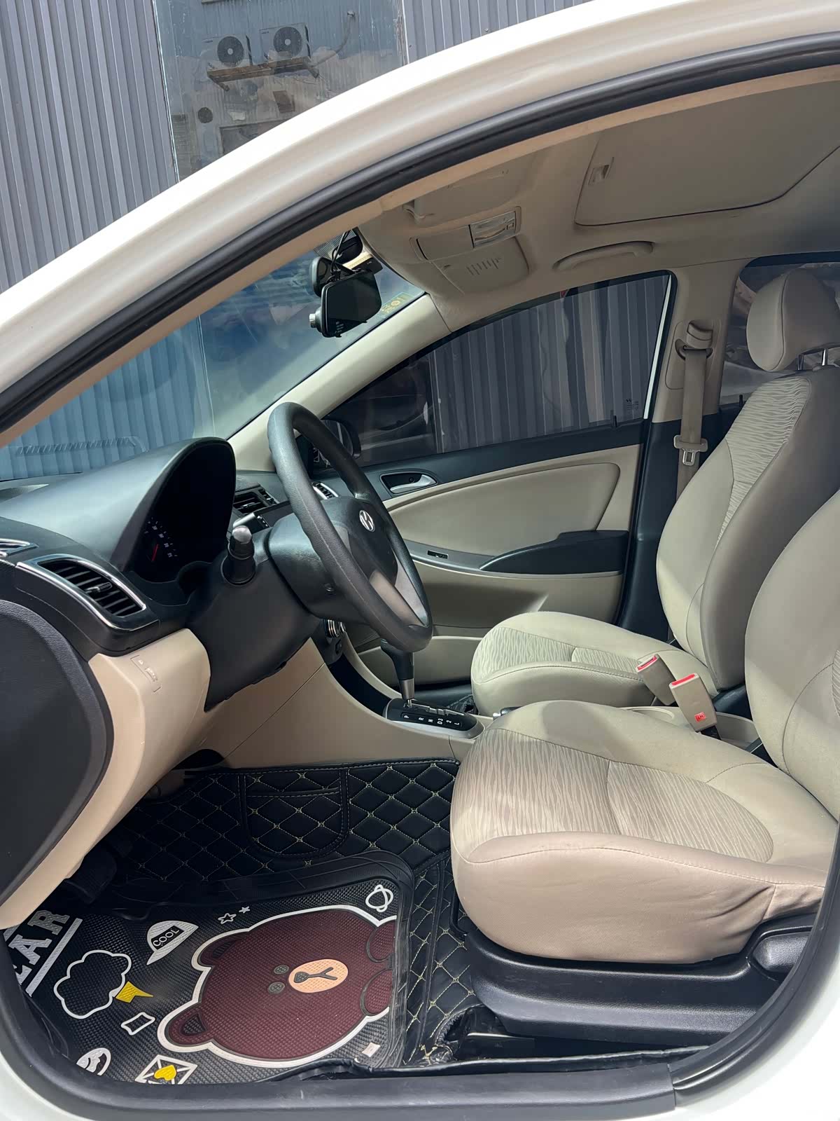 Hyundai GLX, 2016 3