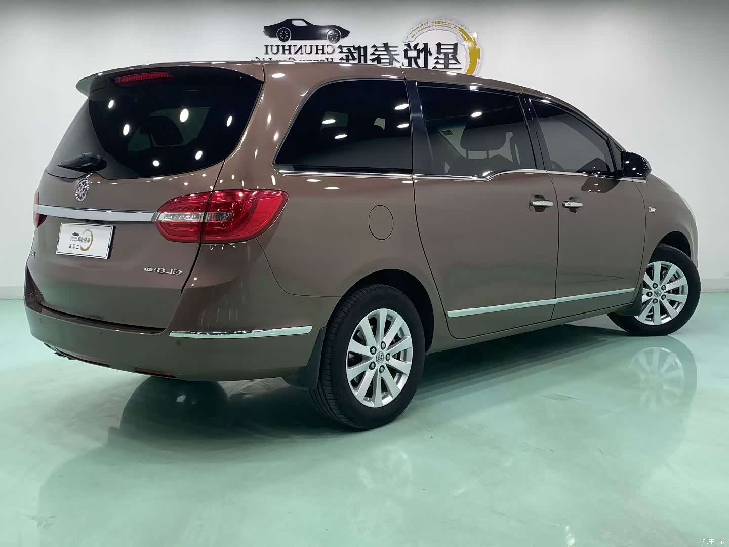 Buick GL8, 2020 9