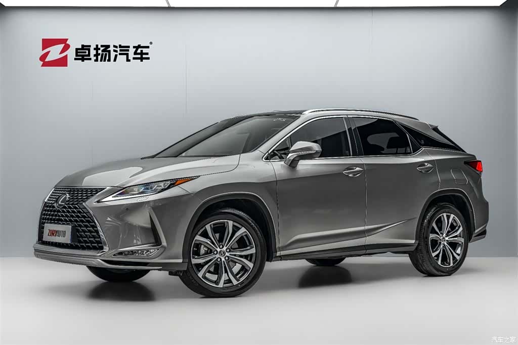 Lexus RX, 2021 1