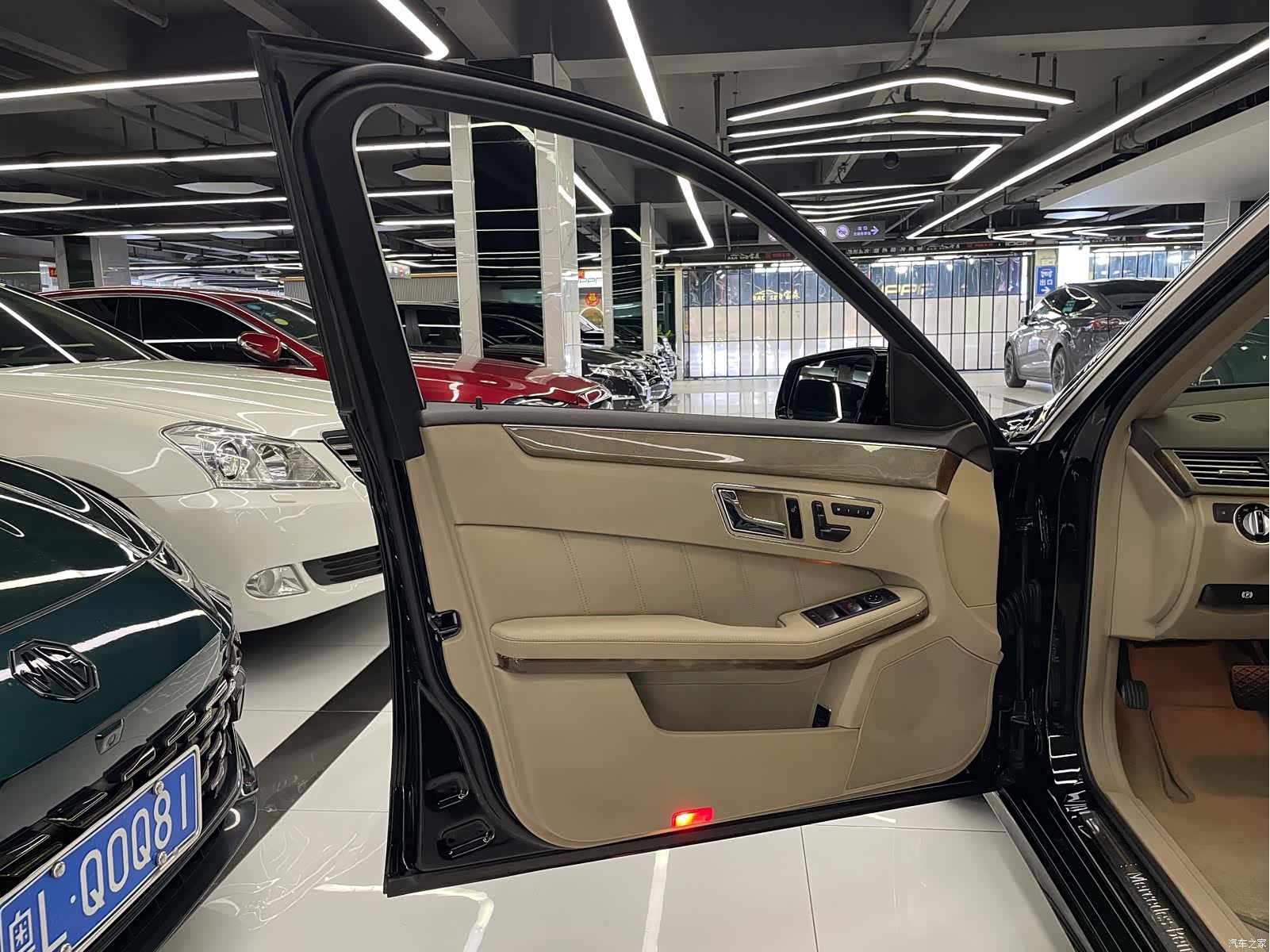 Mercedes-Benz E-Class, 2011 30