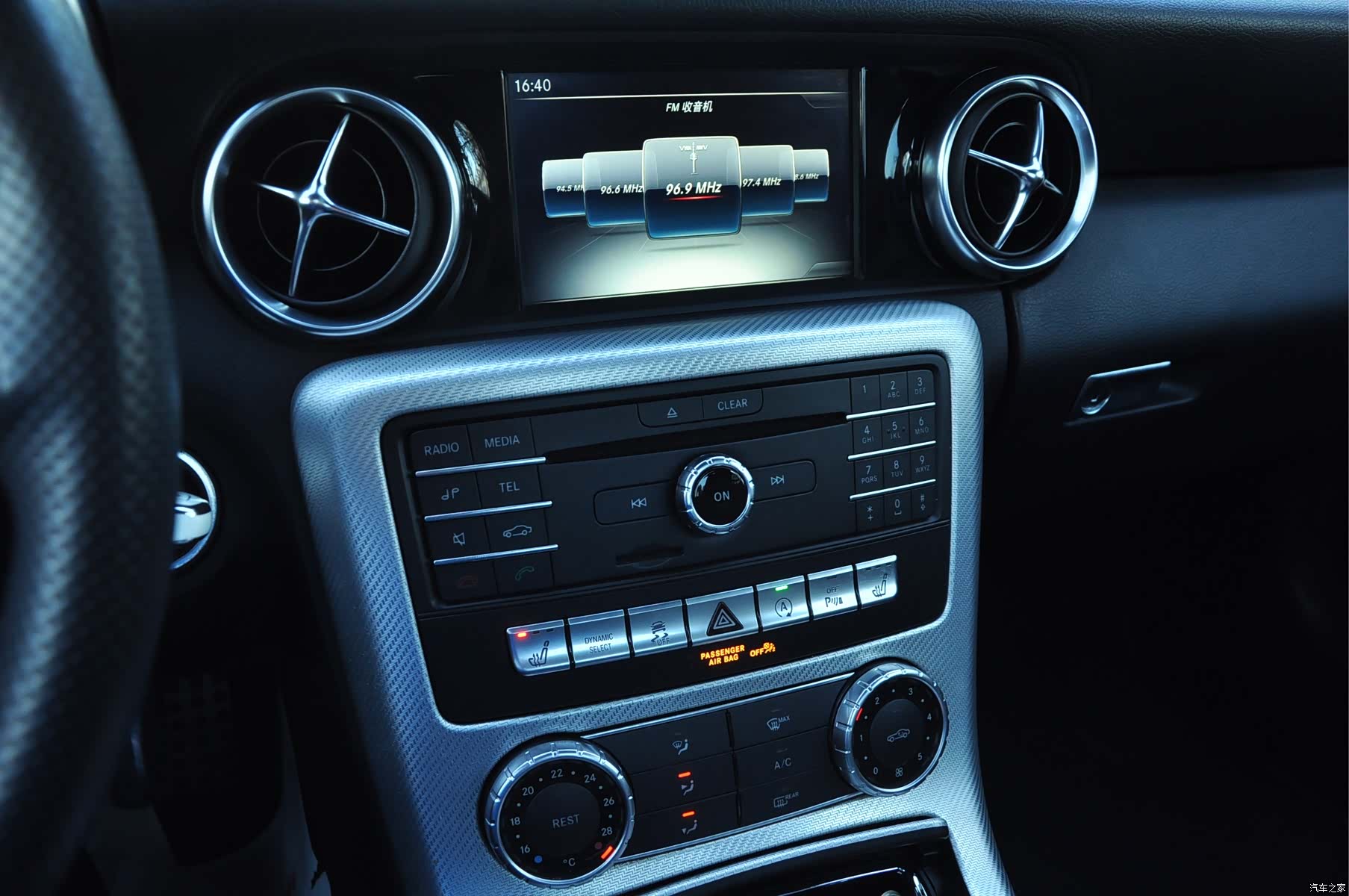 Mercedes-Benz SLC, 2017 15