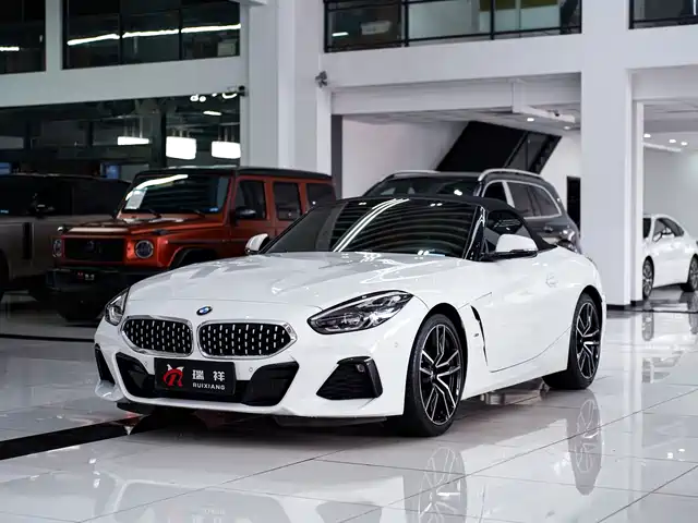 BMW Z4 2021 — купить из Китая под заказ