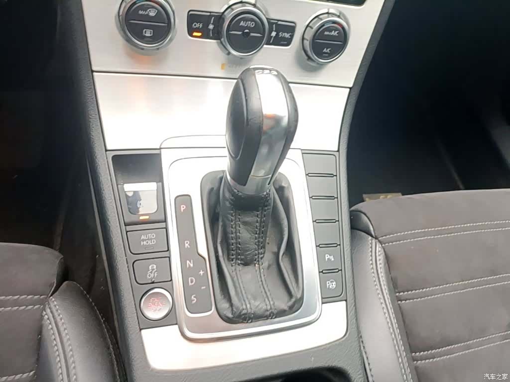 Volkswagen CC, 2016 14