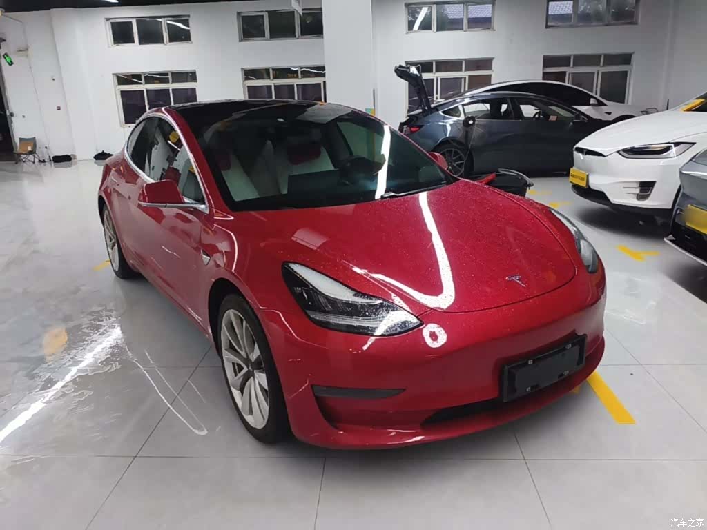 Tesla Model 3, 2020 4