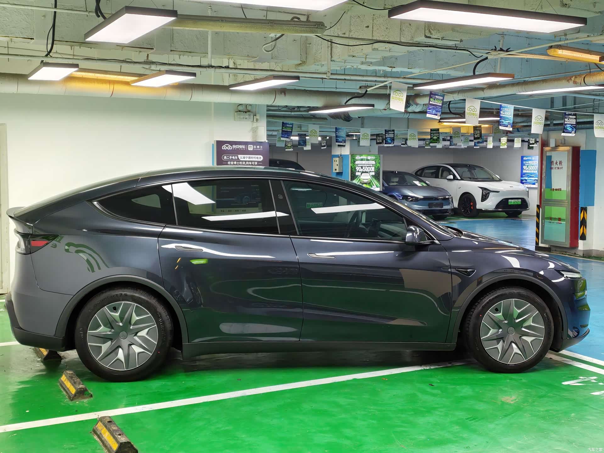 Tesla Model Y, 2025 6
