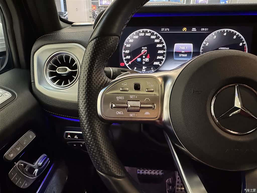 Mercedes-Benz G-Class, 2022 23