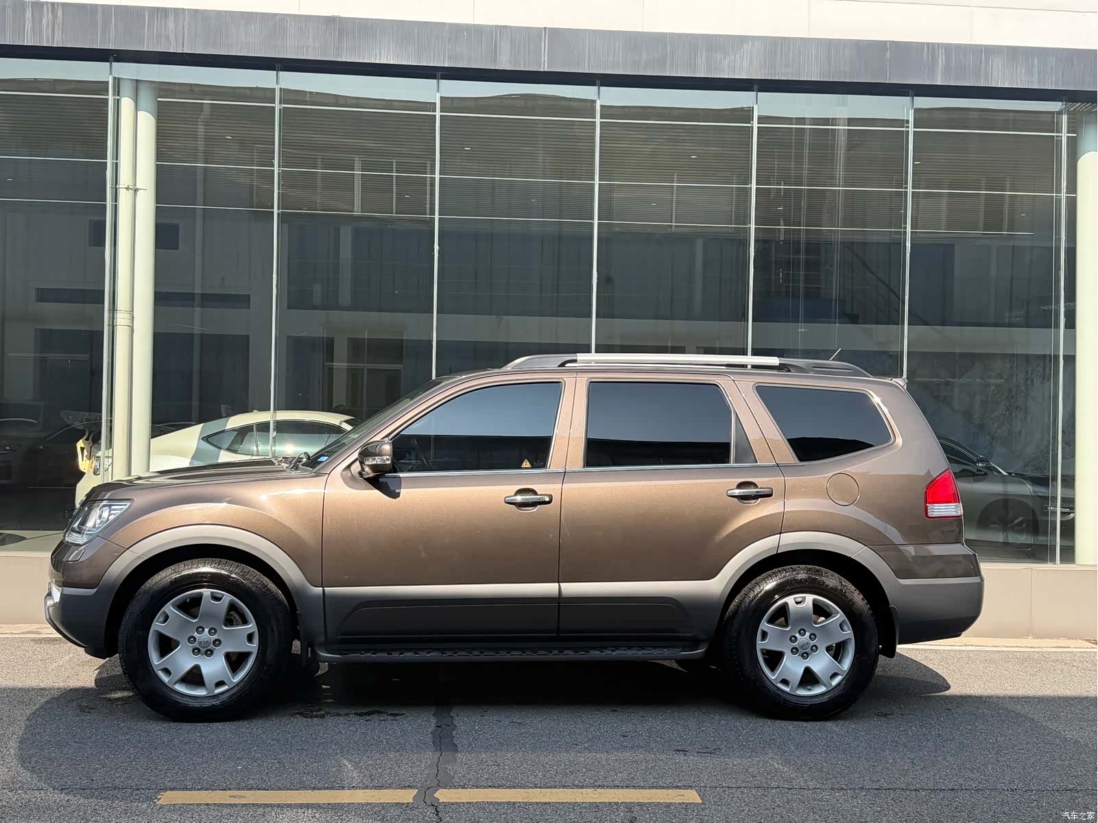 Kia IV, 2014 3