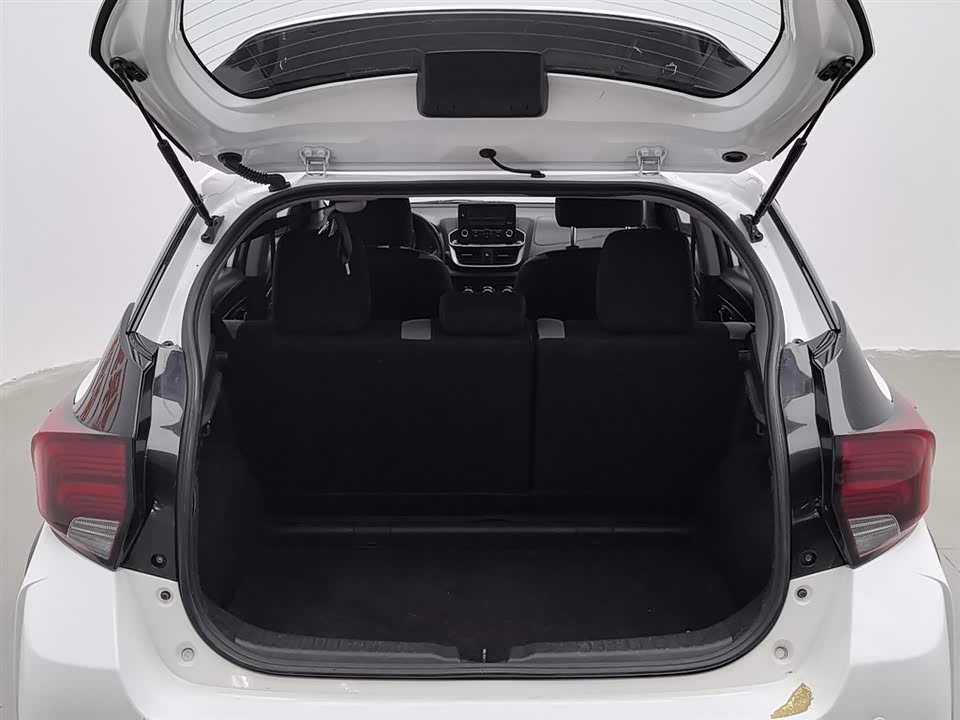 Toyota YARiS L Zhixuan