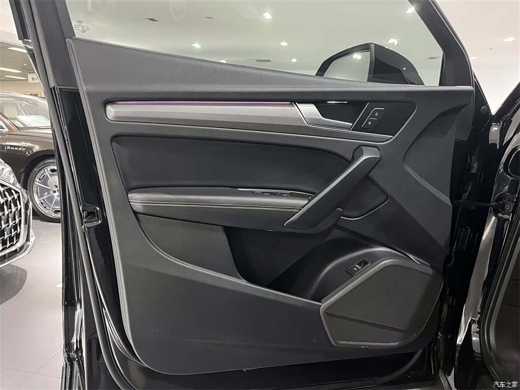 Audi Q5L, 2022 12
