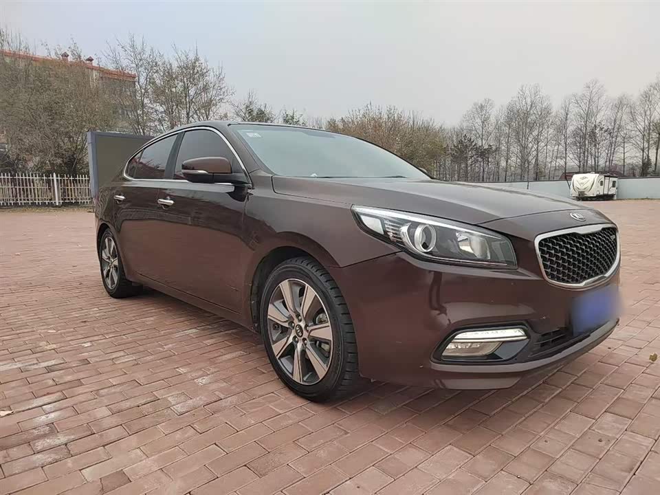 Kia K4