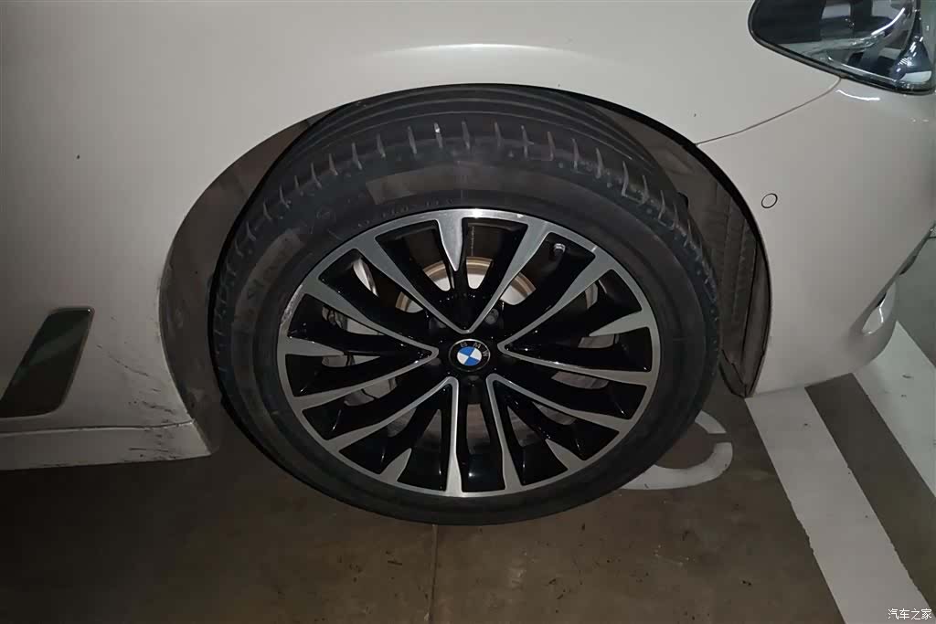 BMW 5 Series, 2018 6