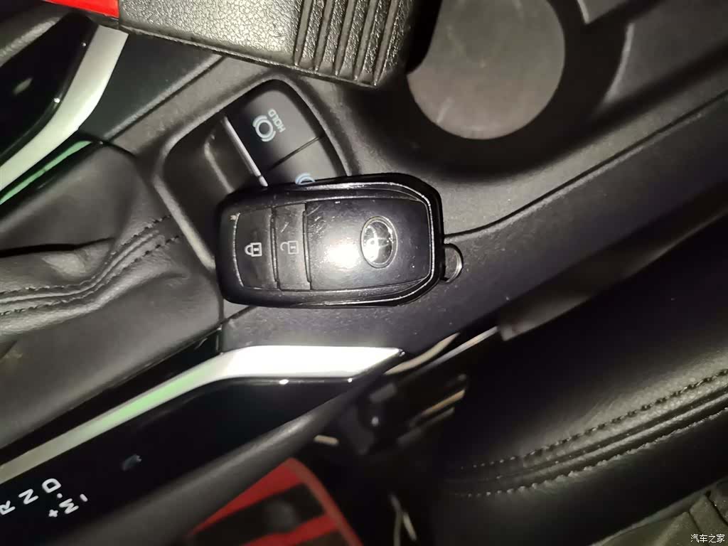 Toyota Frontlander, 2023 12