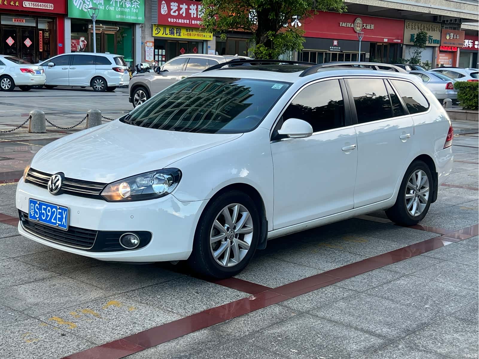 Volkswagen Golf, 2012 1