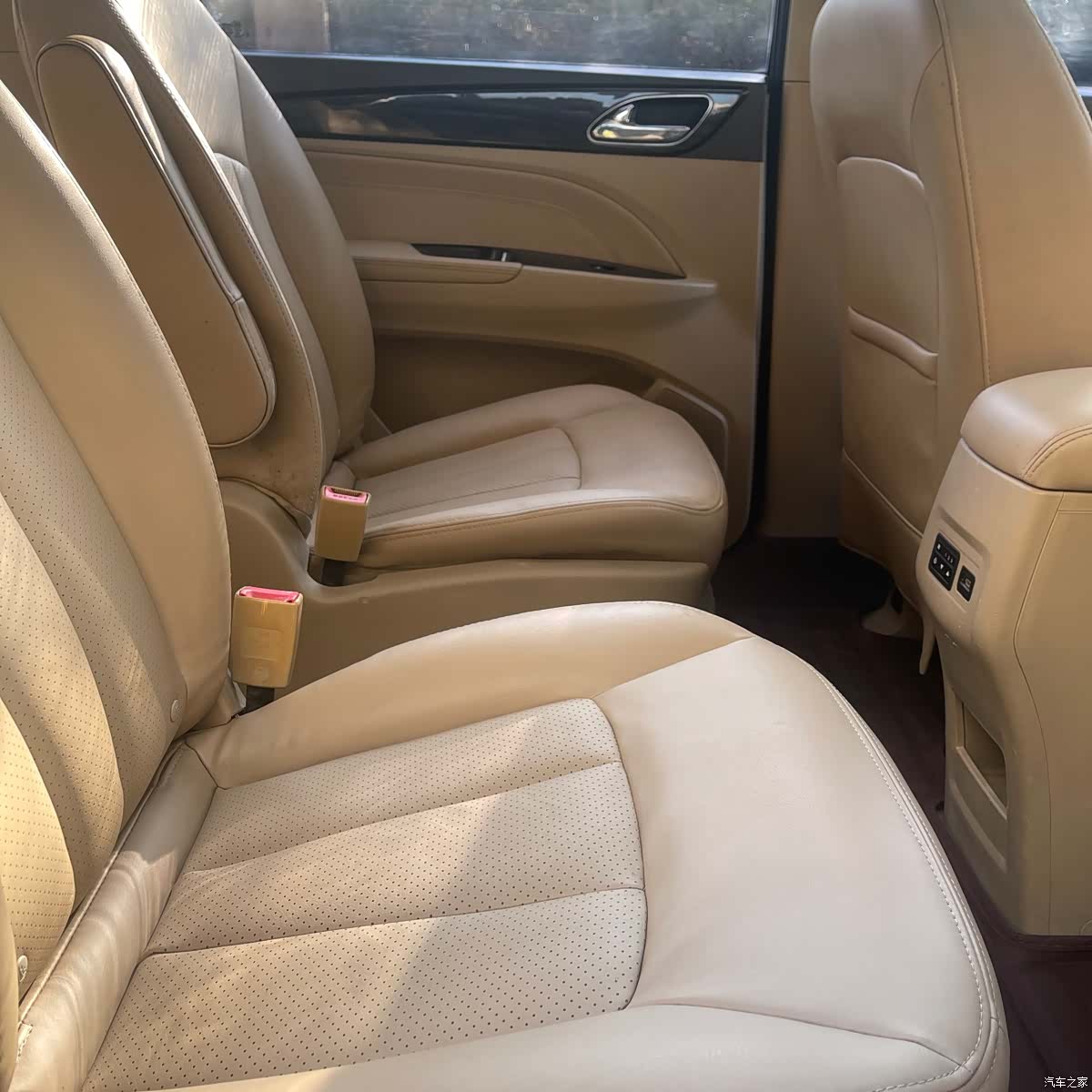 Wuling 730, 2017 21