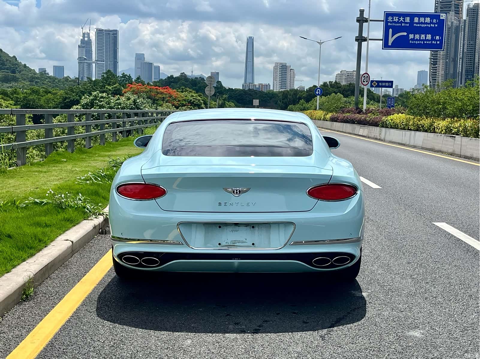Bentley Continental GT, 2021 все фото