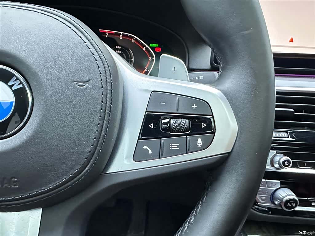 BMW 5 Series, 2022 18