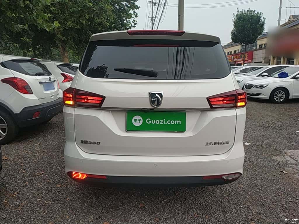 Wuling 360, 2018 6
