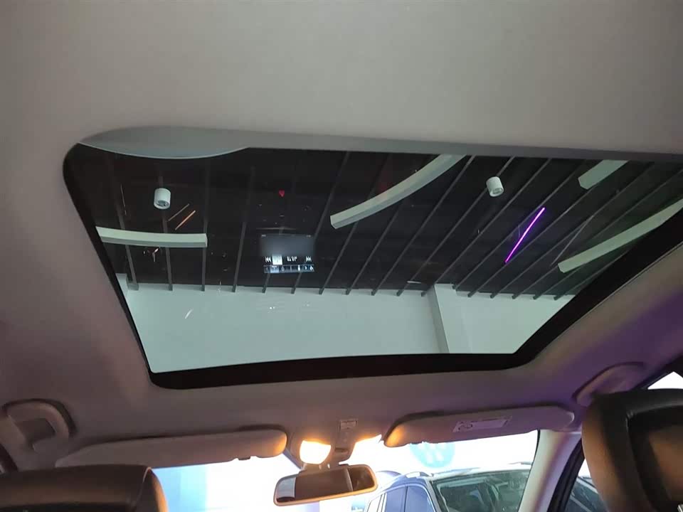 Mercedes-Benz R-class