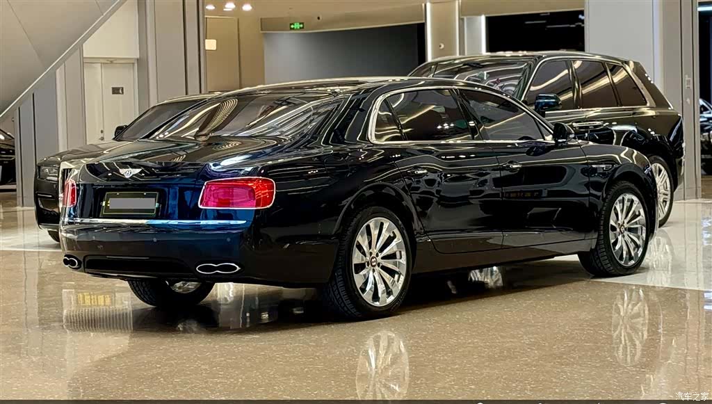 Bentley Flying Spur, 2019 24