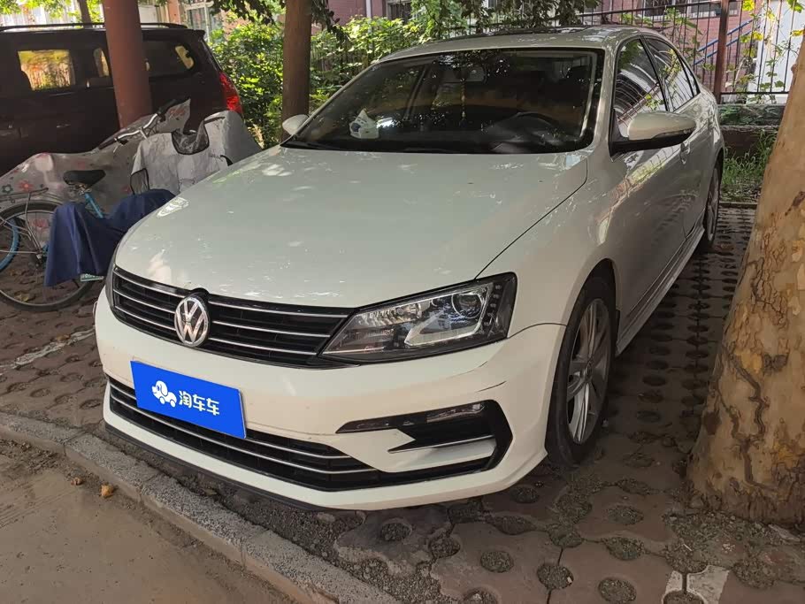 Volkswagen Sagitar