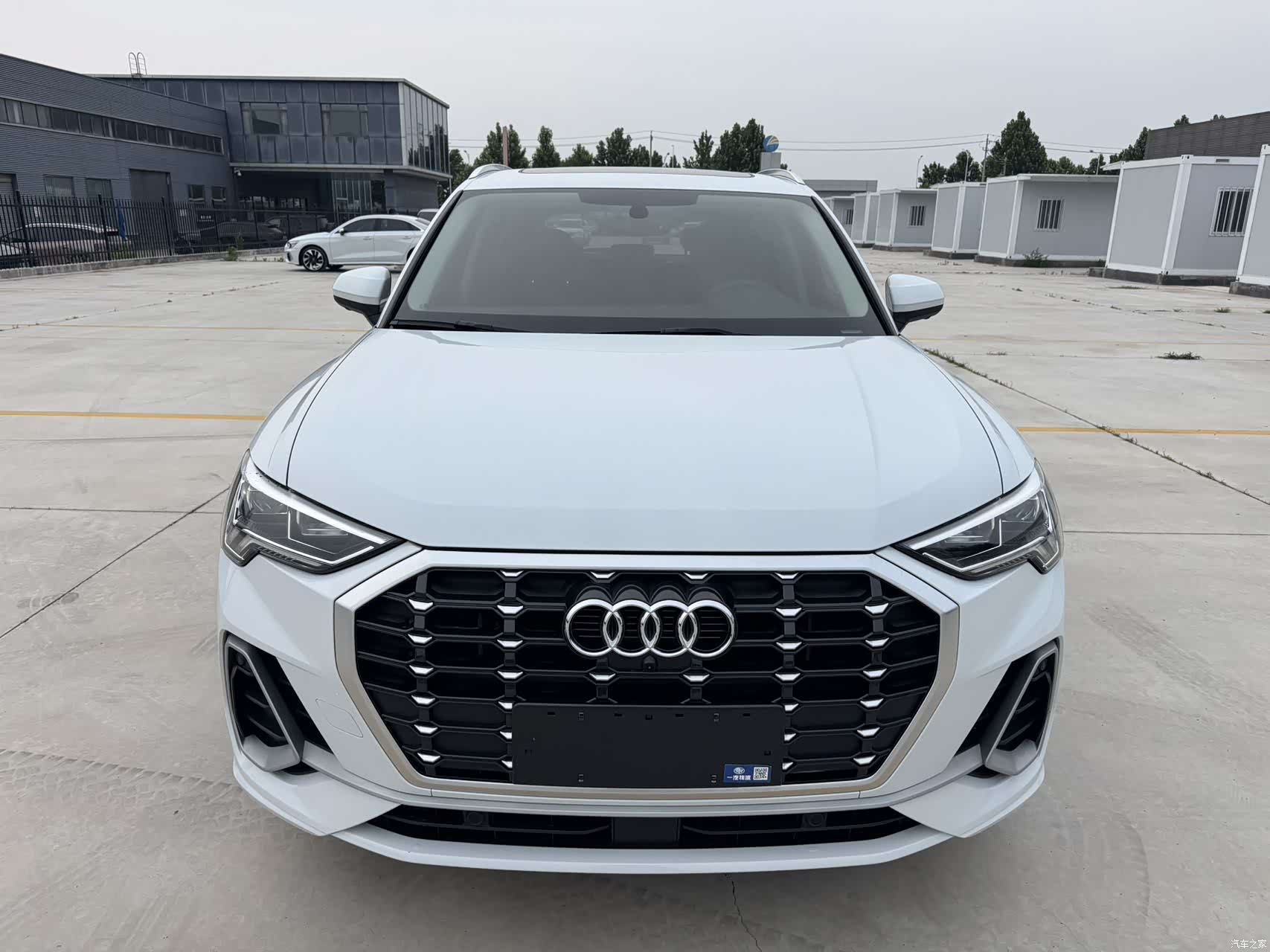 Audi Q3, 2022 2
