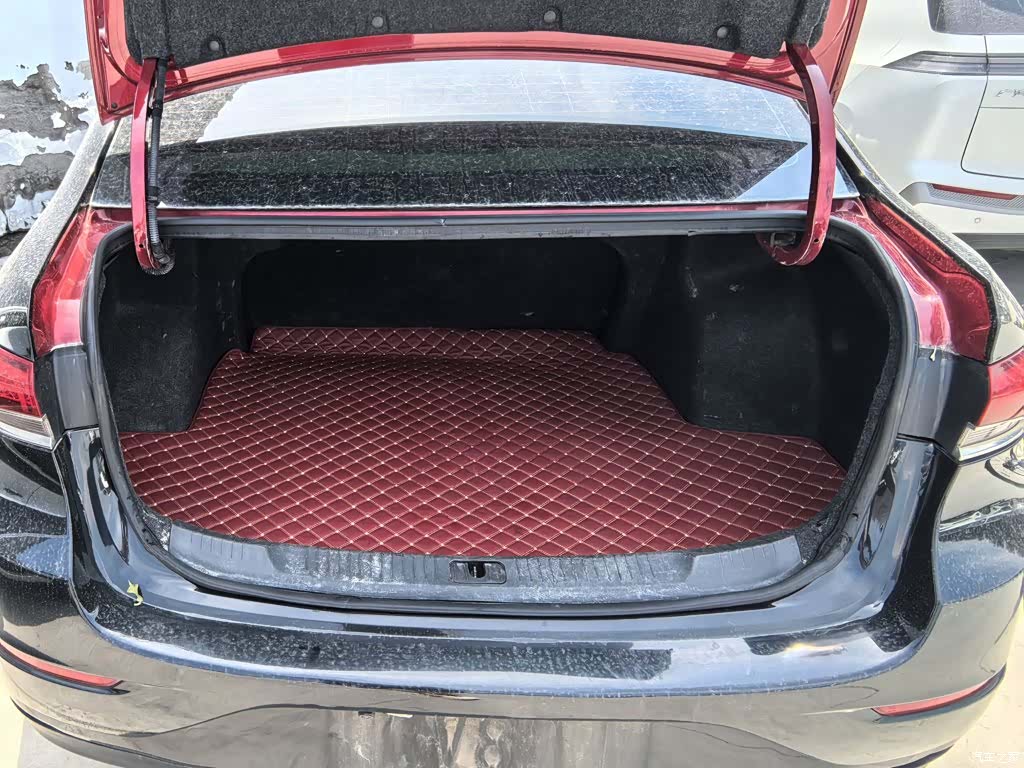 Buick V, 2018 10