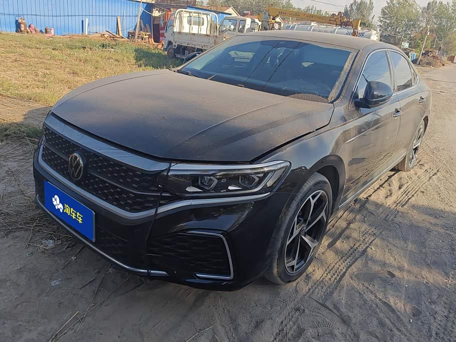Volkswagen Passat 2026 380TSI