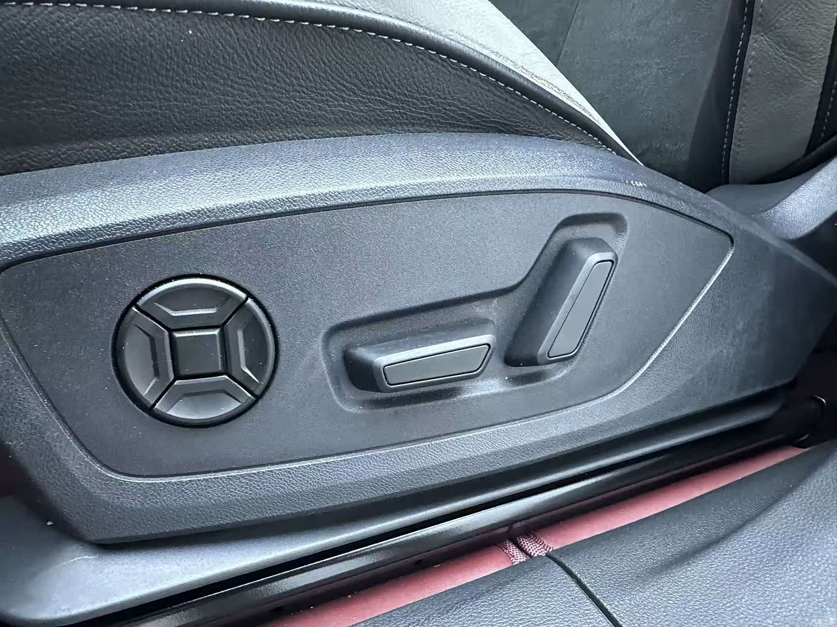 Audi Q3, 2023 14