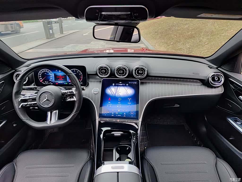 Mercedes-Benz C-Class, 2022 10