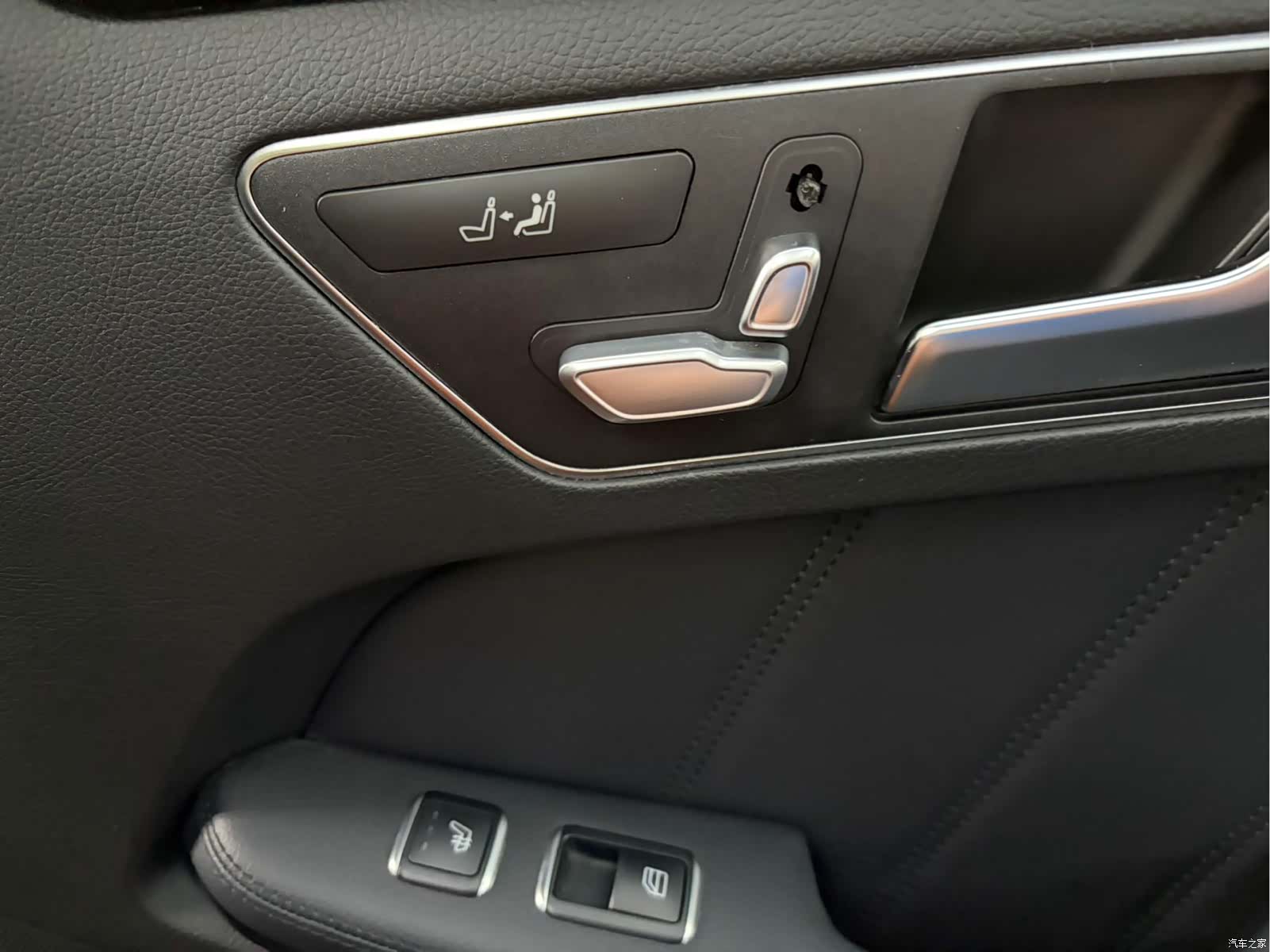 Mercedes-Benz E-Class, 2015 9