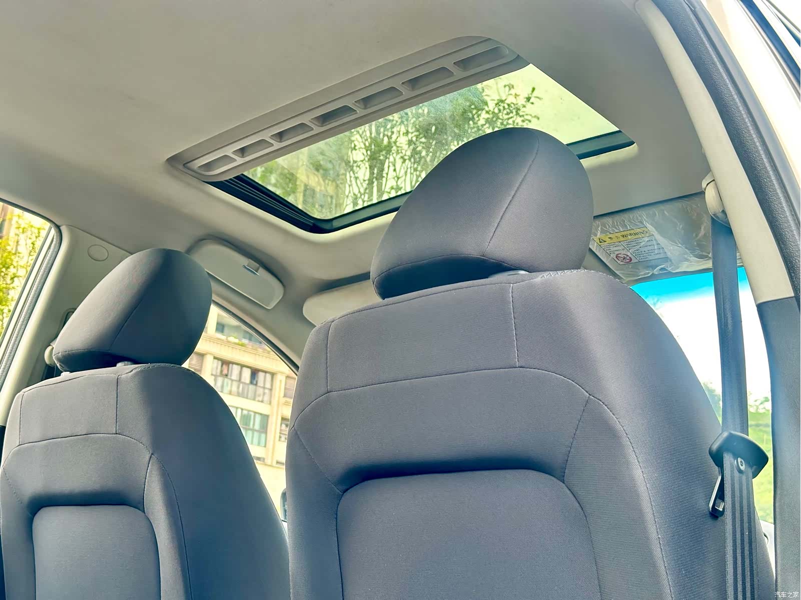 Roewe 350, 2016 25