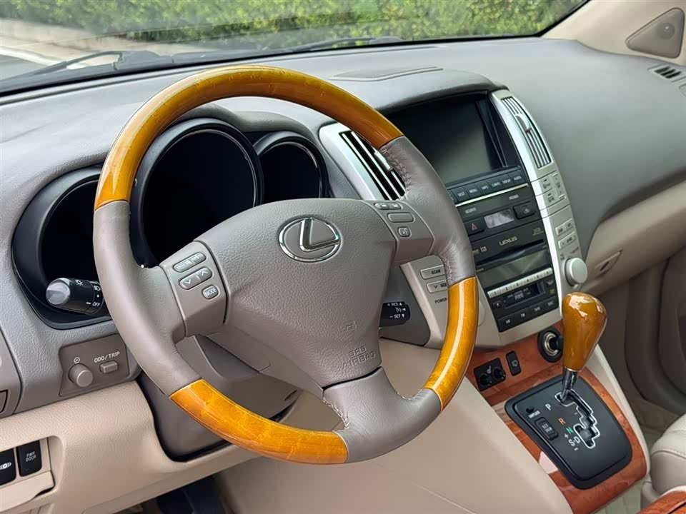 Lexus RX Classic