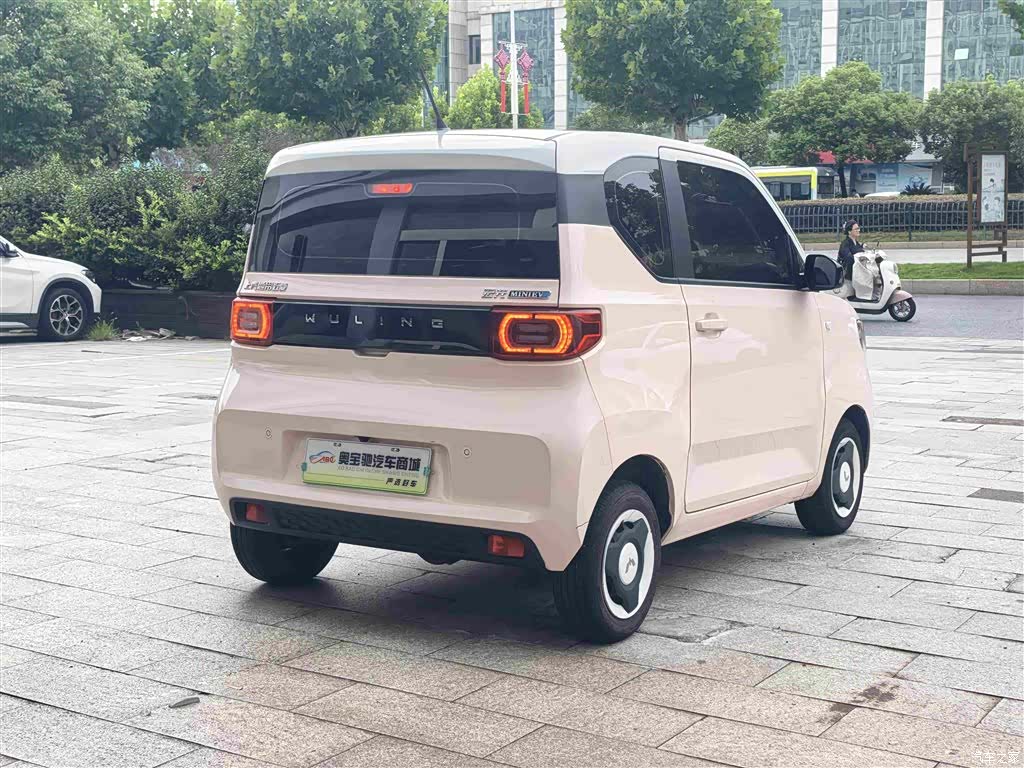Wuling MINIEV, 2022 7