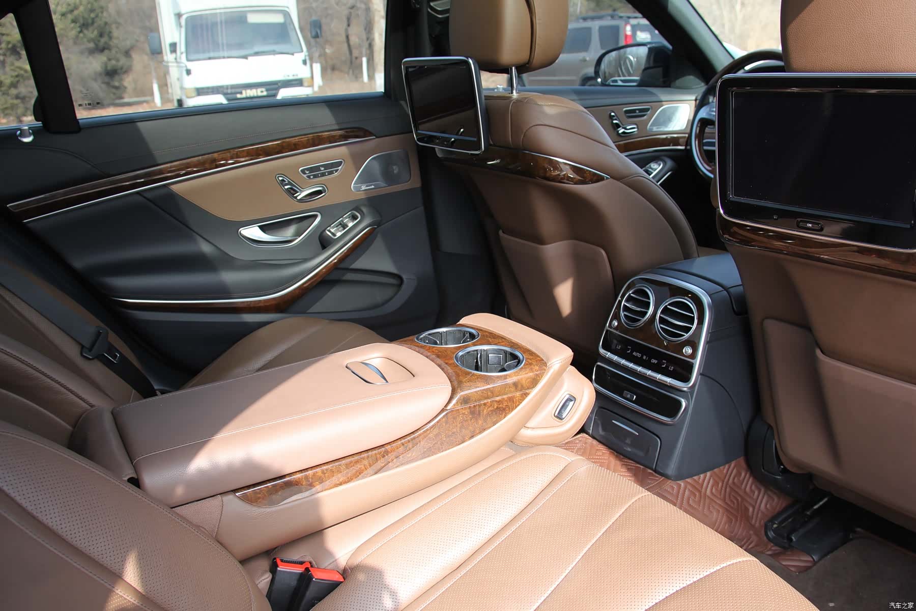 Mercedes-Benz S-Class, 2017 16