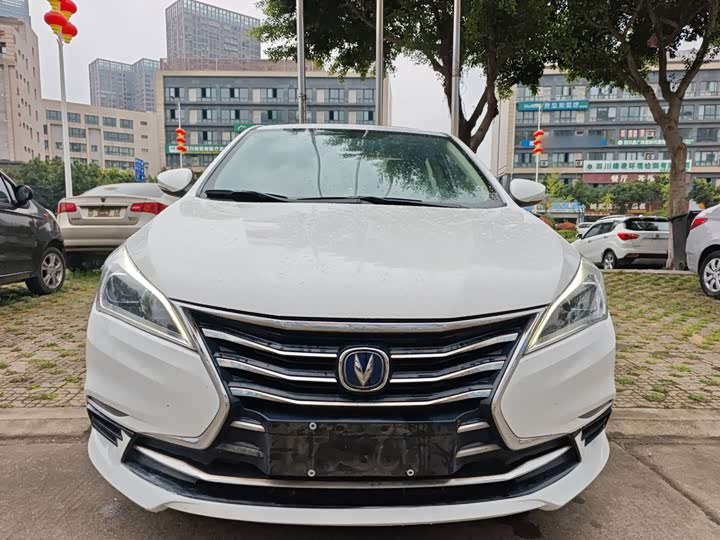 Changan Eado DT 2018 1.6L МКПП zhi xiang xing