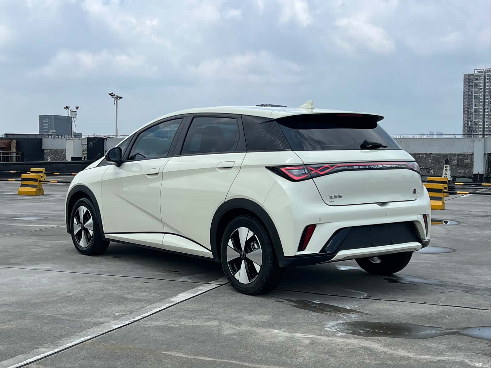BYD Dolphin, 2023 7