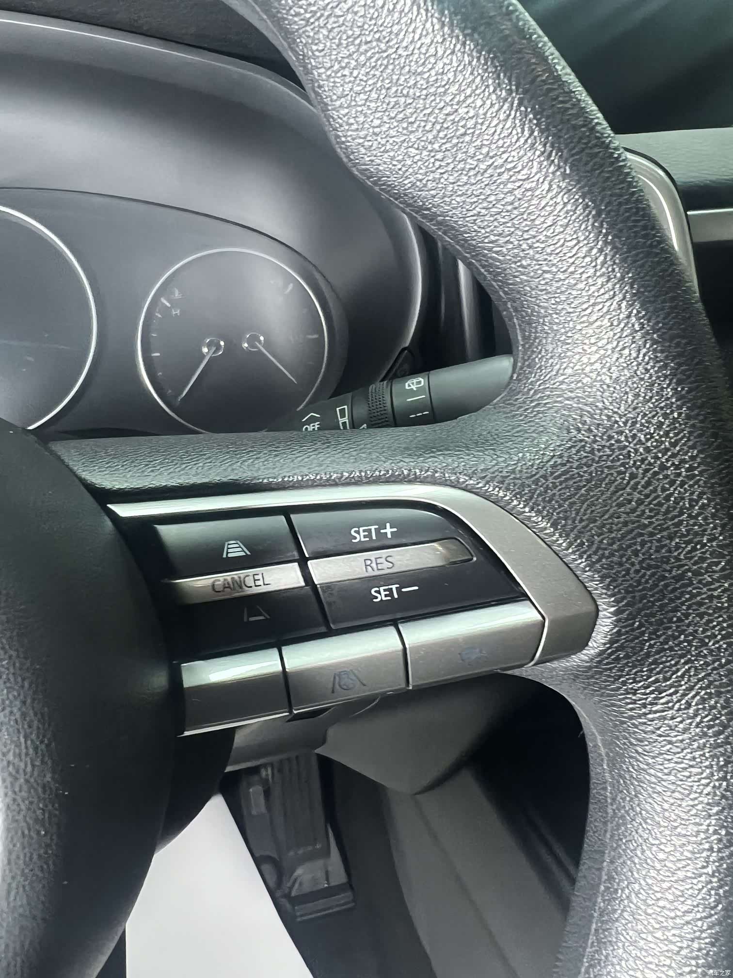 Mazda CX-50, 2023 11