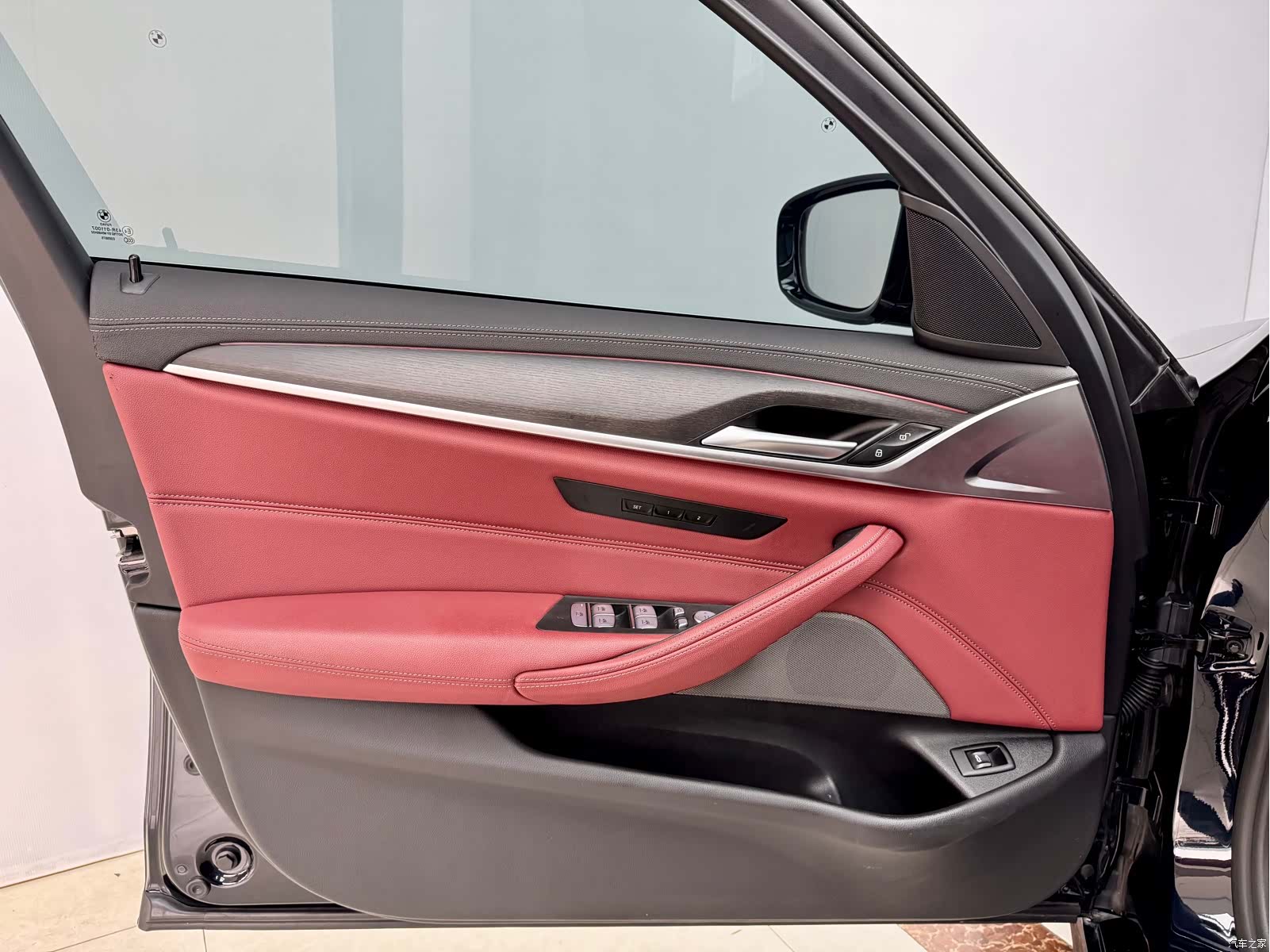 BMW 5 Series, 2023 8
