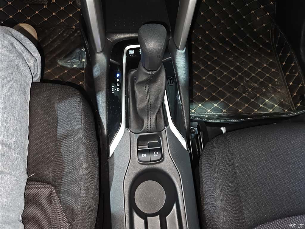 Toyota Frontlander, 2024 14