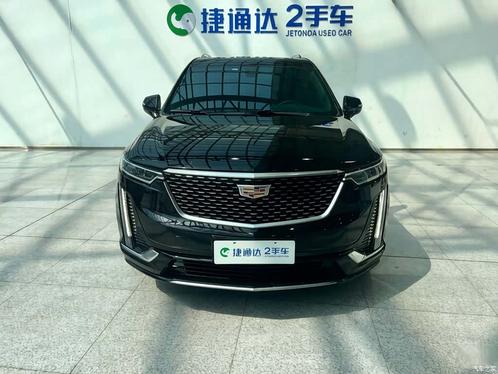 Cadillac XT6, 2022 все фото