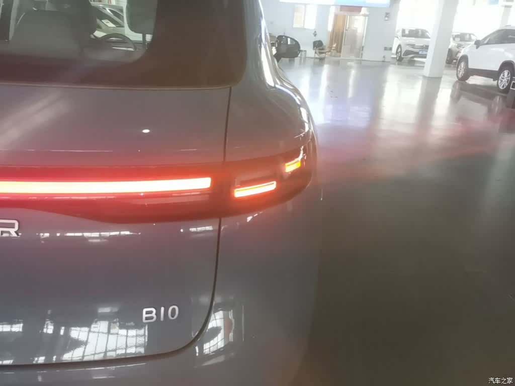 Leapmotor B10, 2025 8