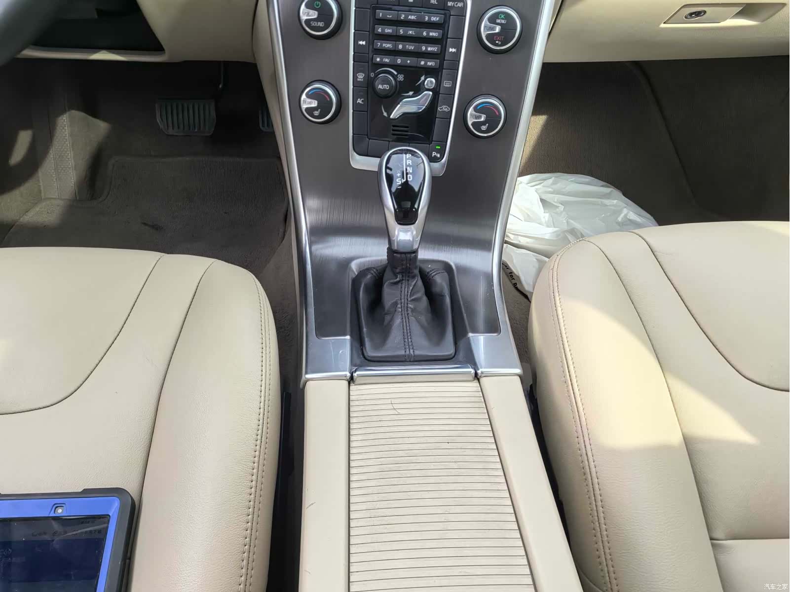 Volvo XC60, 2014 10