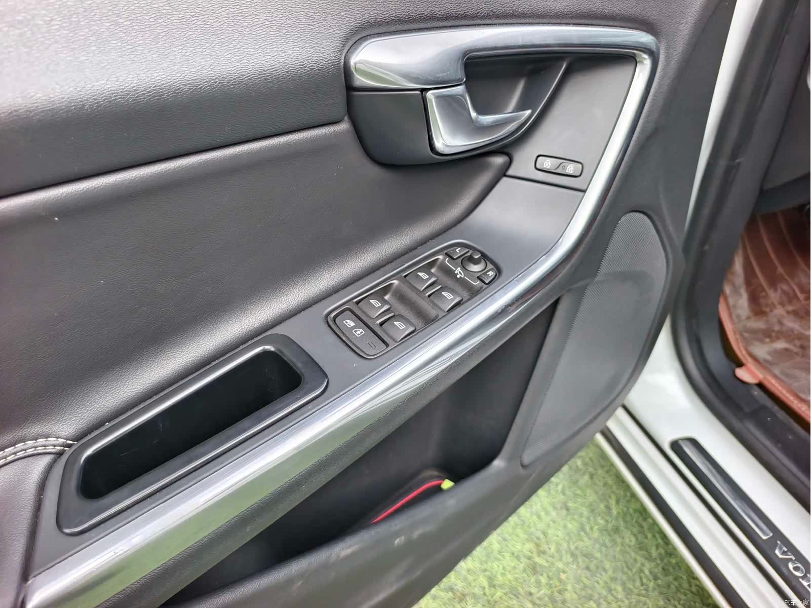 Volvo V60, 2014 11